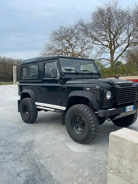 Land Rover Defender 2006 photo 3