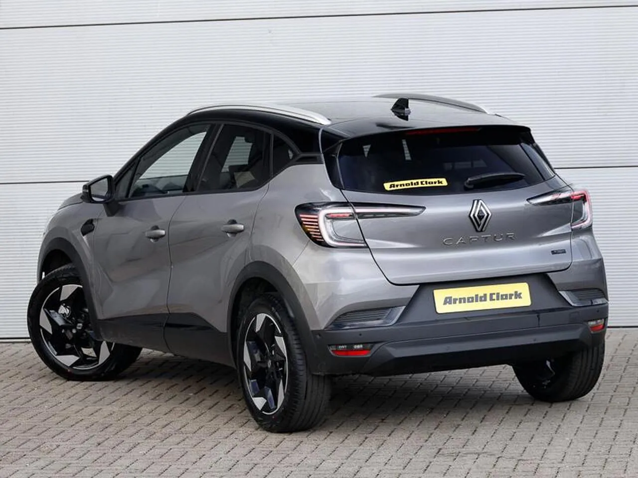 Renault Captur 2026 photo 2