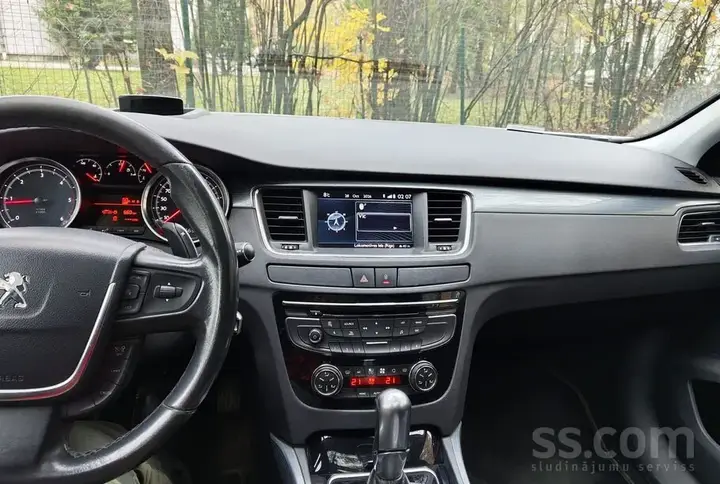Peugeot 508 2011 photo 3