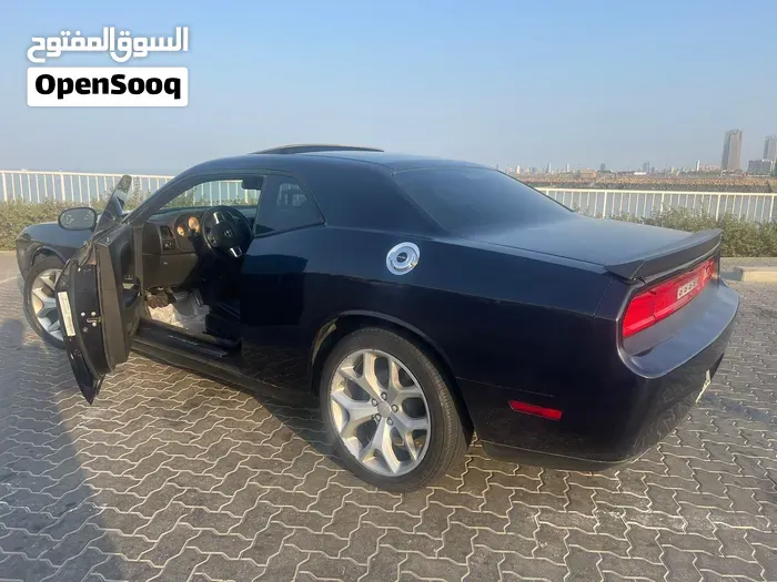 Dodge Challenger 2012 photo 4