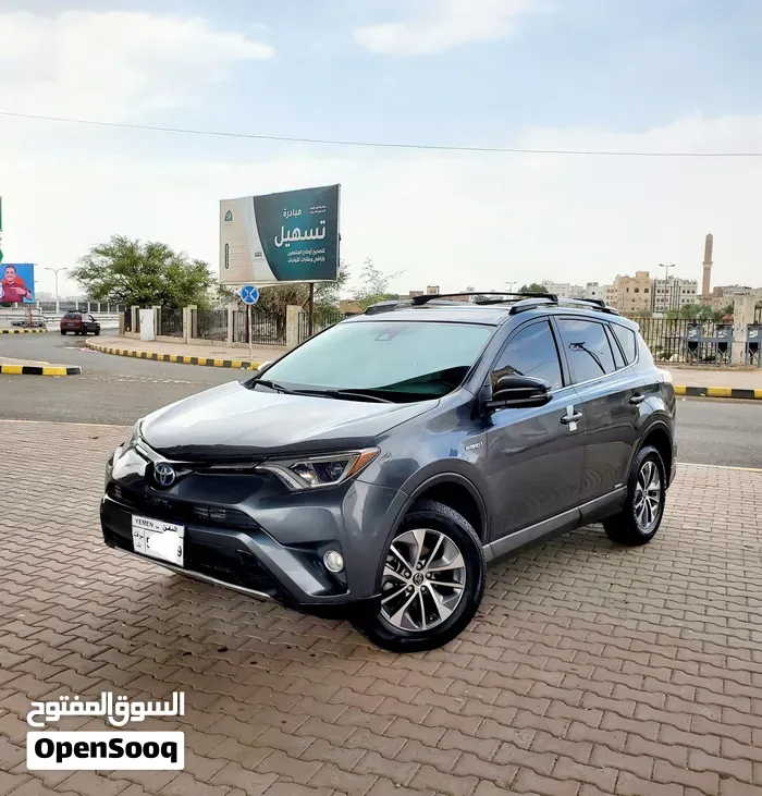 Toyota Rav4 2017 photo 3