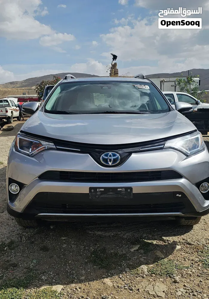 Toyota Rav4 2017 photo 5
