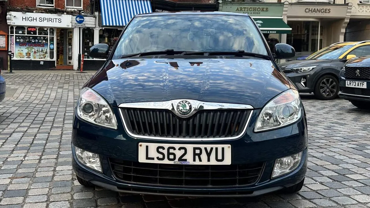Skoda Fabia 2012 photo 5