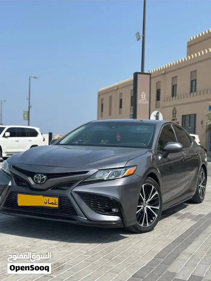 Toyota Camry 2018 photo 4