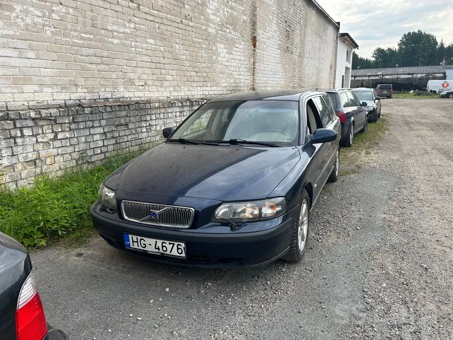 Volvo V70