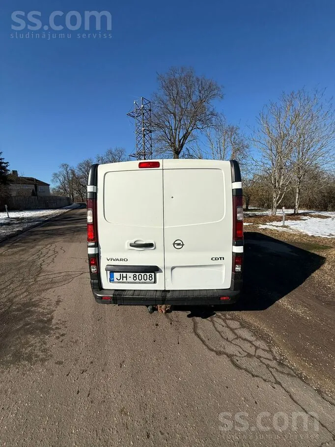 Opel Vivaro 2015 photo 3