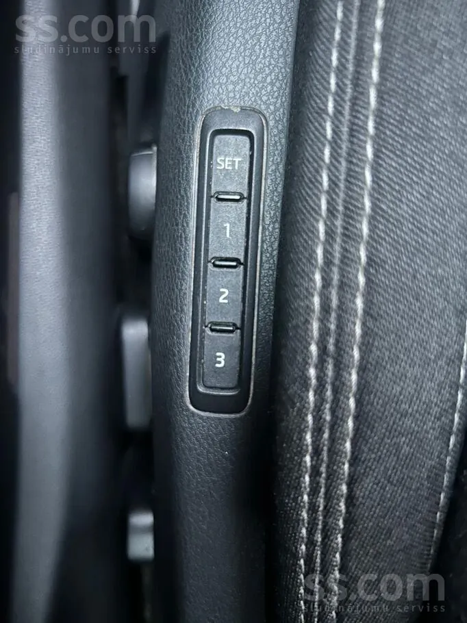 Skoda Superb 2016 photo 5