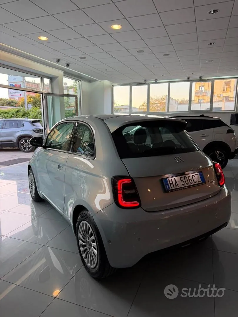 Fiat 500E 2025 photo 4