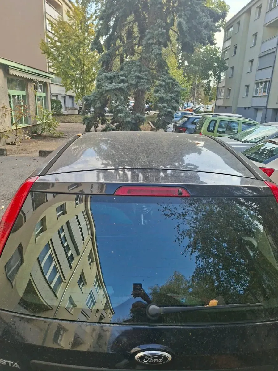 Ford Fiesta 2005 photo 3