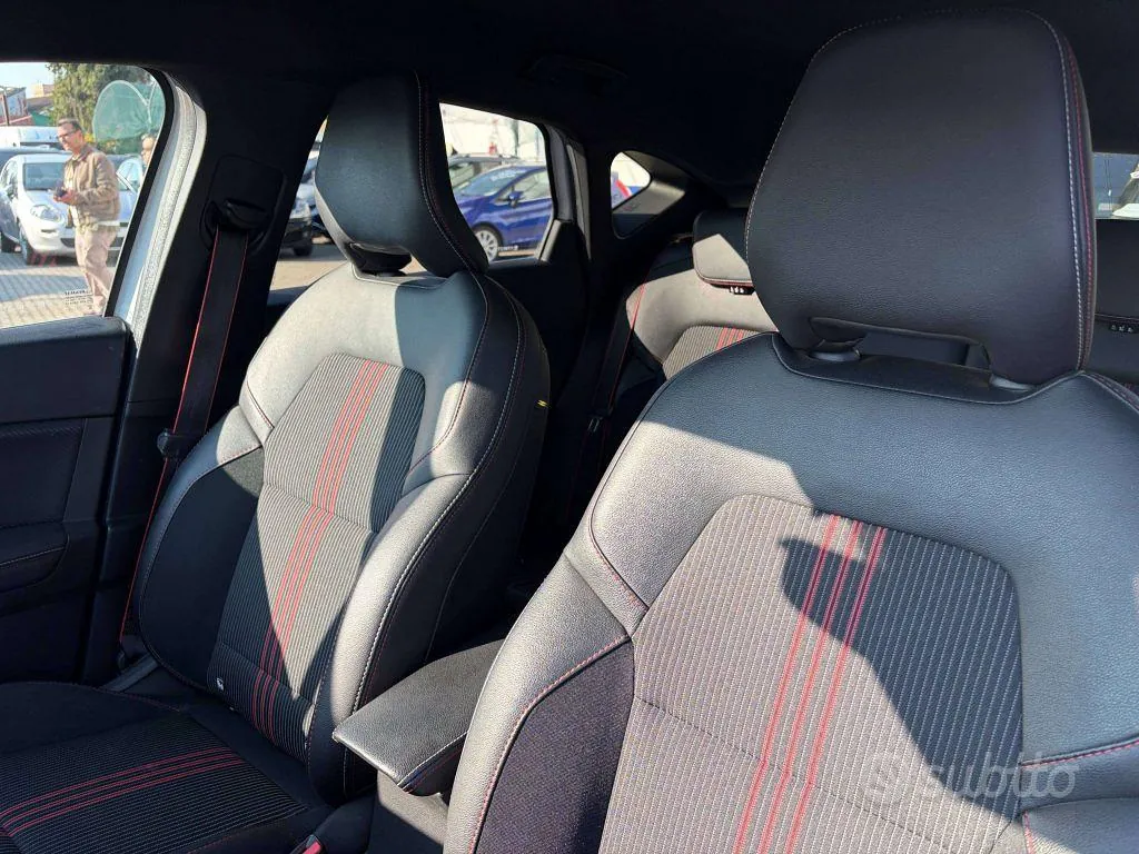 Renault Captur 2022 photo 4