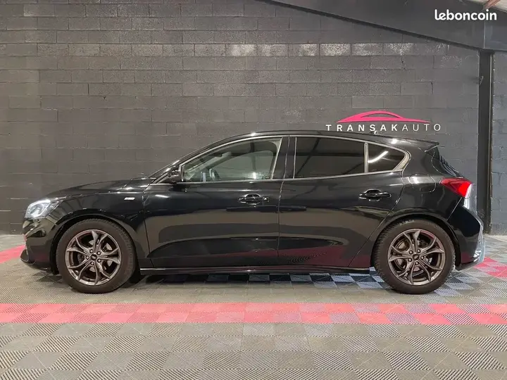 Ford Focus 2020 photo 5