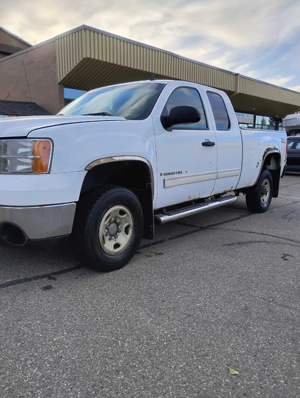 GMC Sierra 2500Hd 2010 photo 4