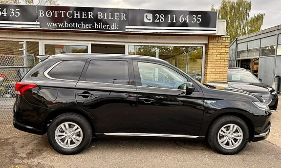 Mitsubishi Outlander 2020 photo 3