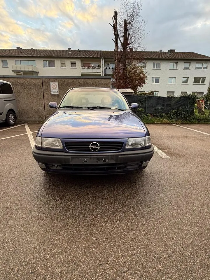 Opel Astra F