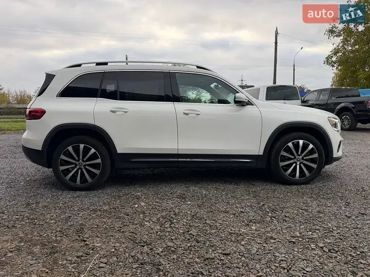 Mercedes-Benz Glb 2022 photo 4