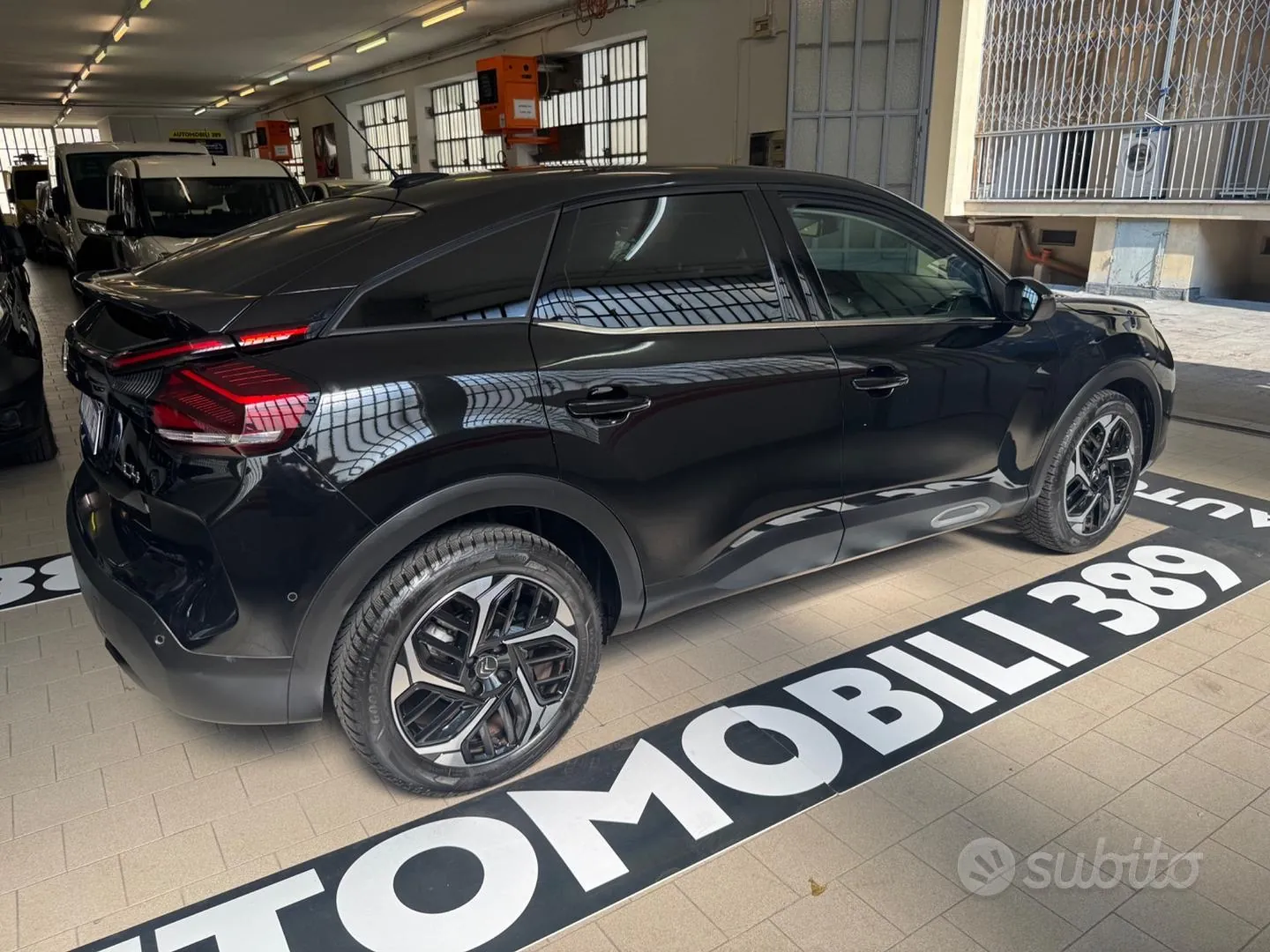 Citroen C4 2022 photo 2