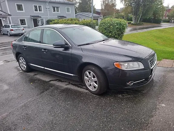 Volvo S80 2012 photo 2