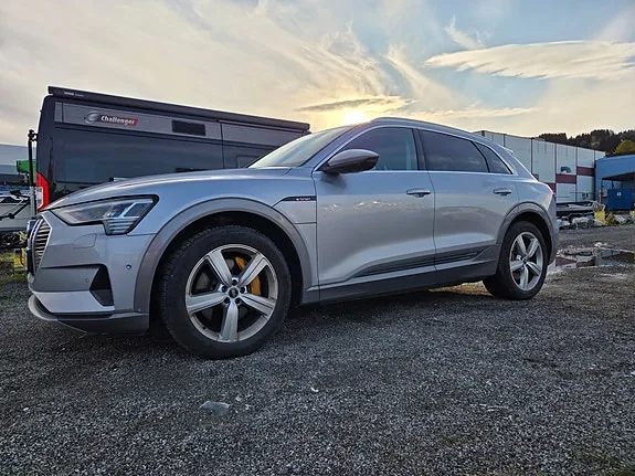 Audi E-Tron 2021 photo 3