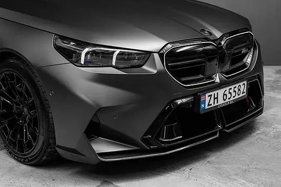 BMW M5 2025 photo 3