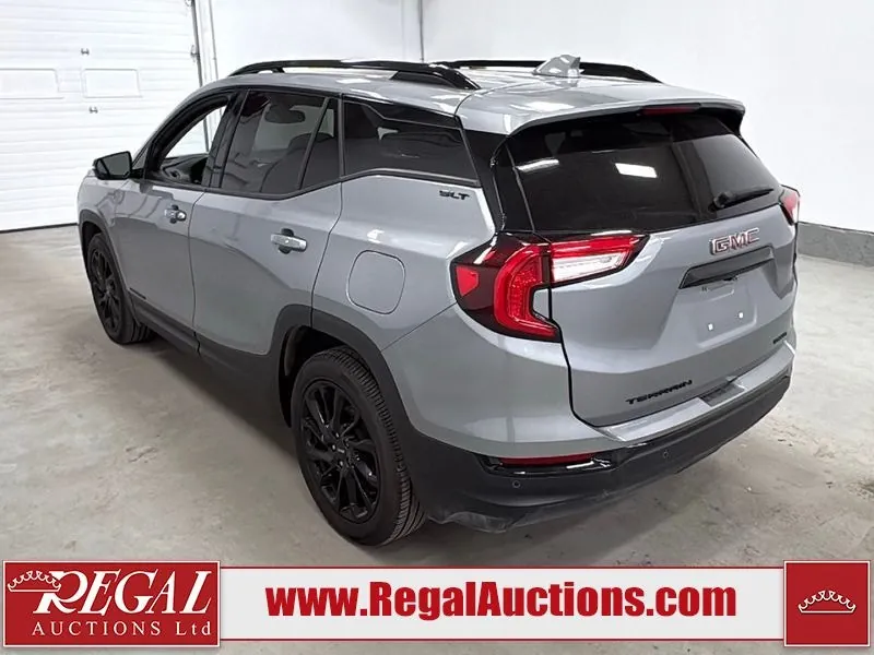 GMC Terrain 2023 photo 4
