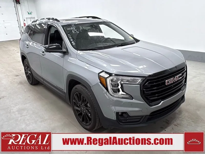GMC Terrain 2023 photo 2