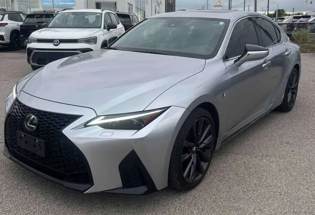 Lexus Is