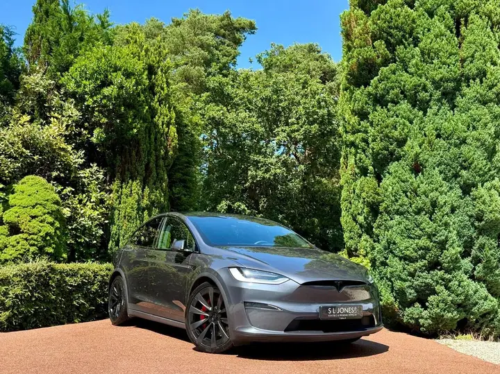 Tesla Model X 2023 photo 2