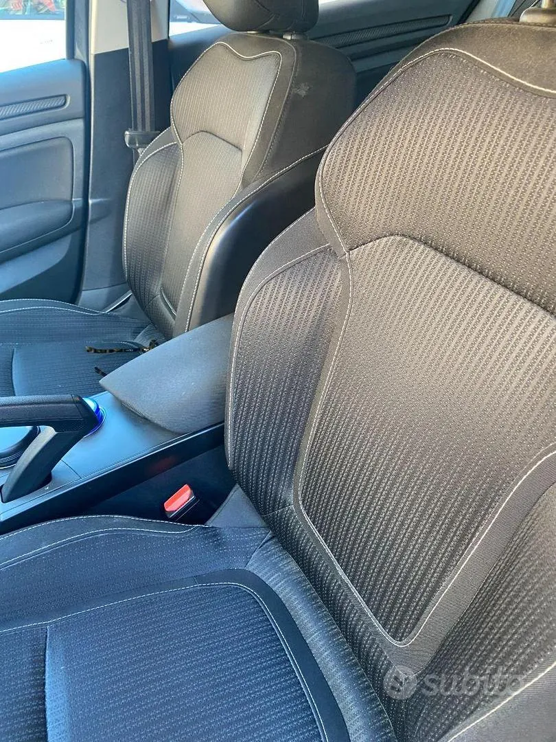 Renault Megane 2018 photo 5