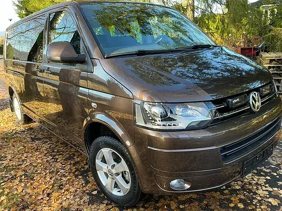 Volkswagen Caravelle 2015 photo 2