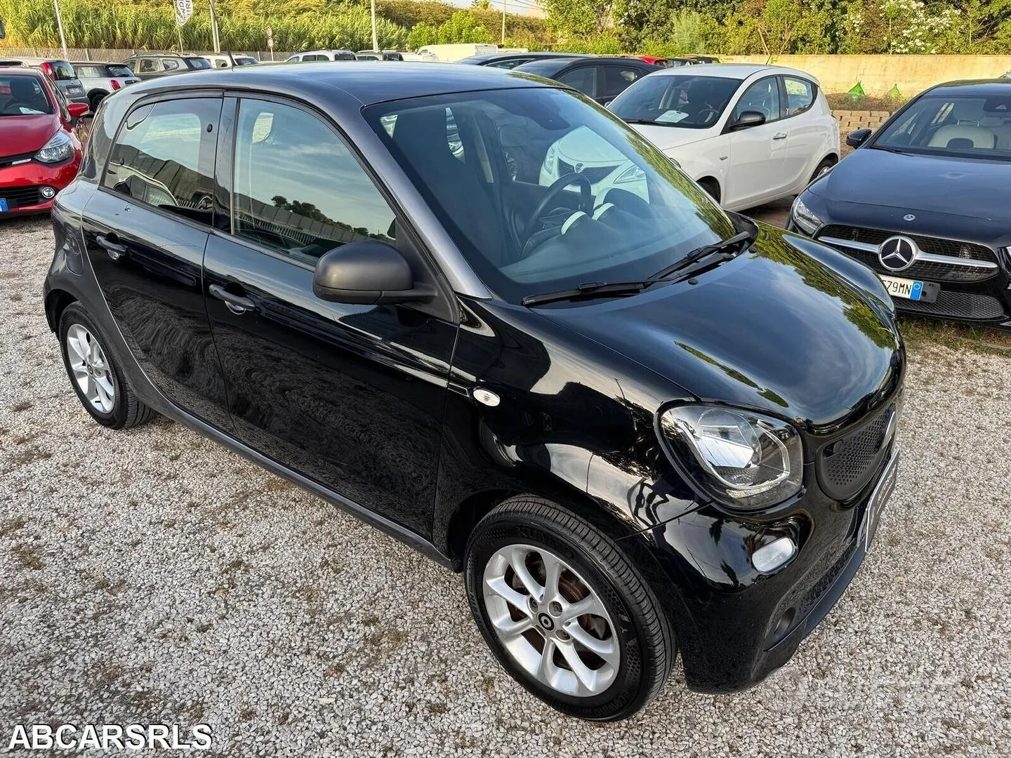 Smart Forfour 2017 photo 3