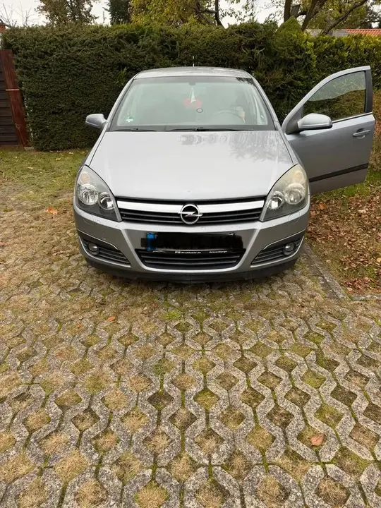 Opel Astra H