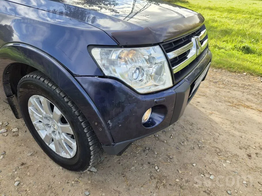 Mitsubishi Pajero 2007 photo 4