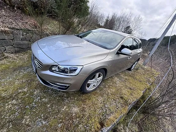 Volvo V60 2014 photo 4