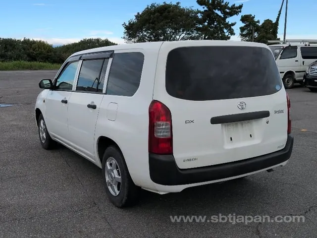 Toyota Probox 2012 photo 3