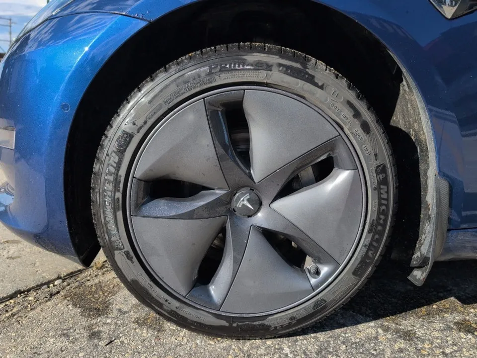 Tesla Model 3 2019 photo 3