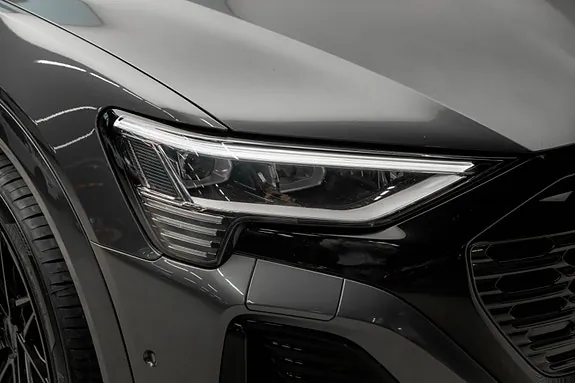 Audi Q8 E-Tron 2024 photo 4