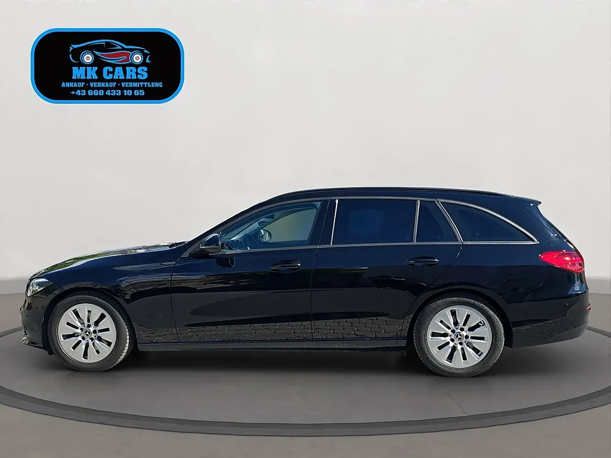 Mercedes-Benz C-Class 2023 photo 2