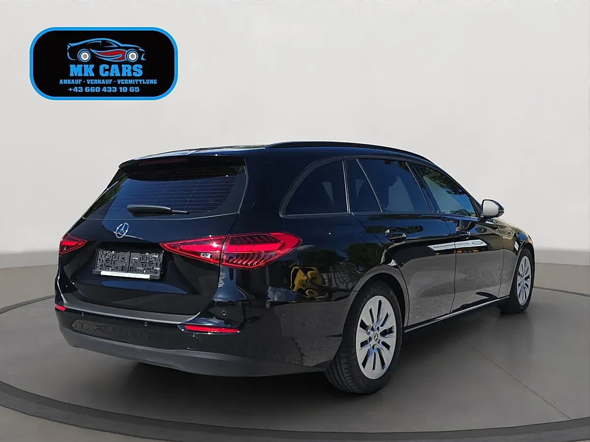 Mercedes-Benz C-Class 2023 photo 5