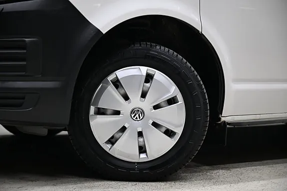 Volkswagen Transporter 2018 photo 4