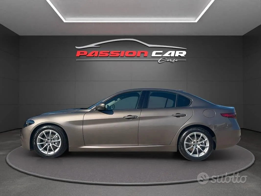 Alfa Romeo Giulia 2018 photo 4