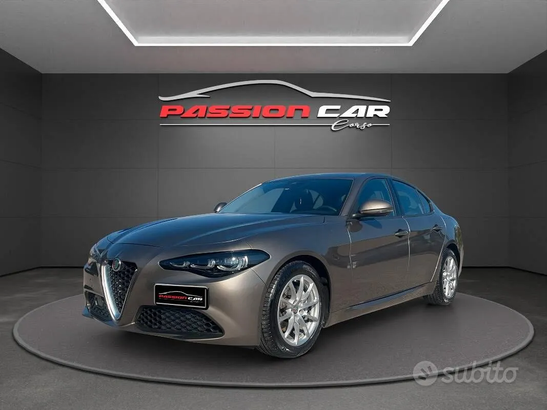 Alfa Romeo Giulia 2018 photo 2
