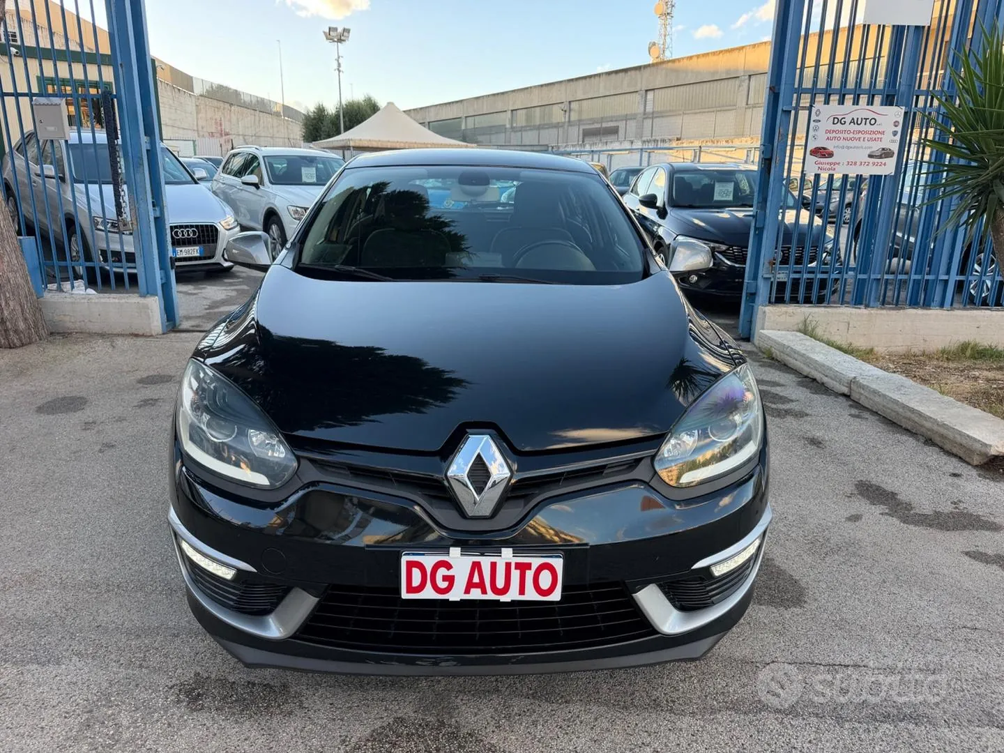 Renault Megane 2014 photo 2