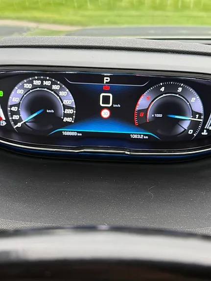 Peugeot 5008 2019 photo 5