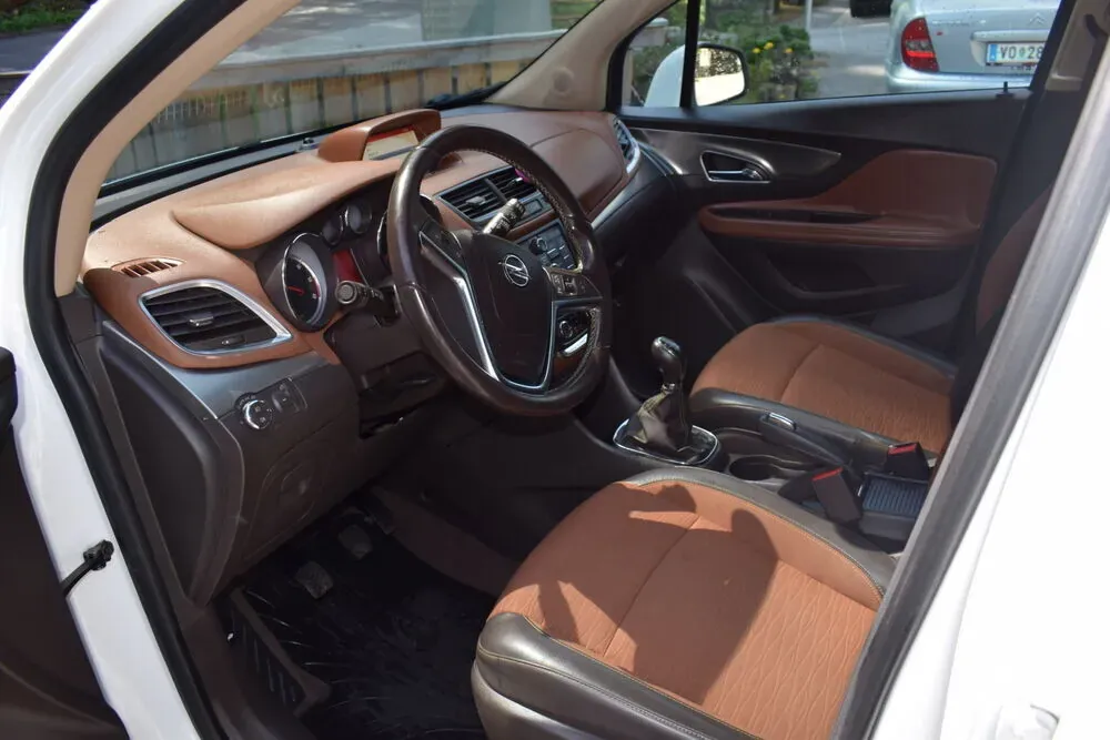 Opel Mokka 2014 photo 2