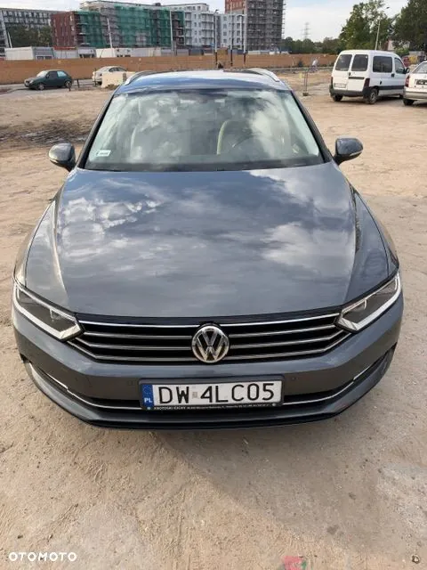 Volkswagen Passat 2016 photo 2