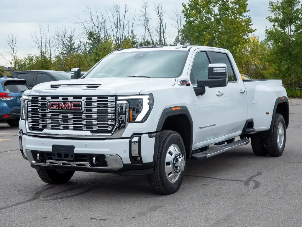 GMC Sierra 3500Hd 2026 photo 4