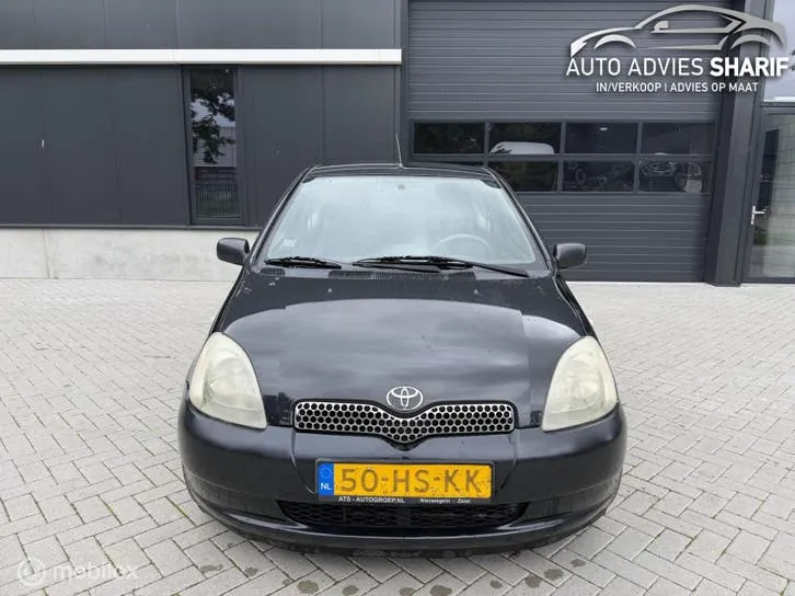 Toyota Yaris 2001 photo 2