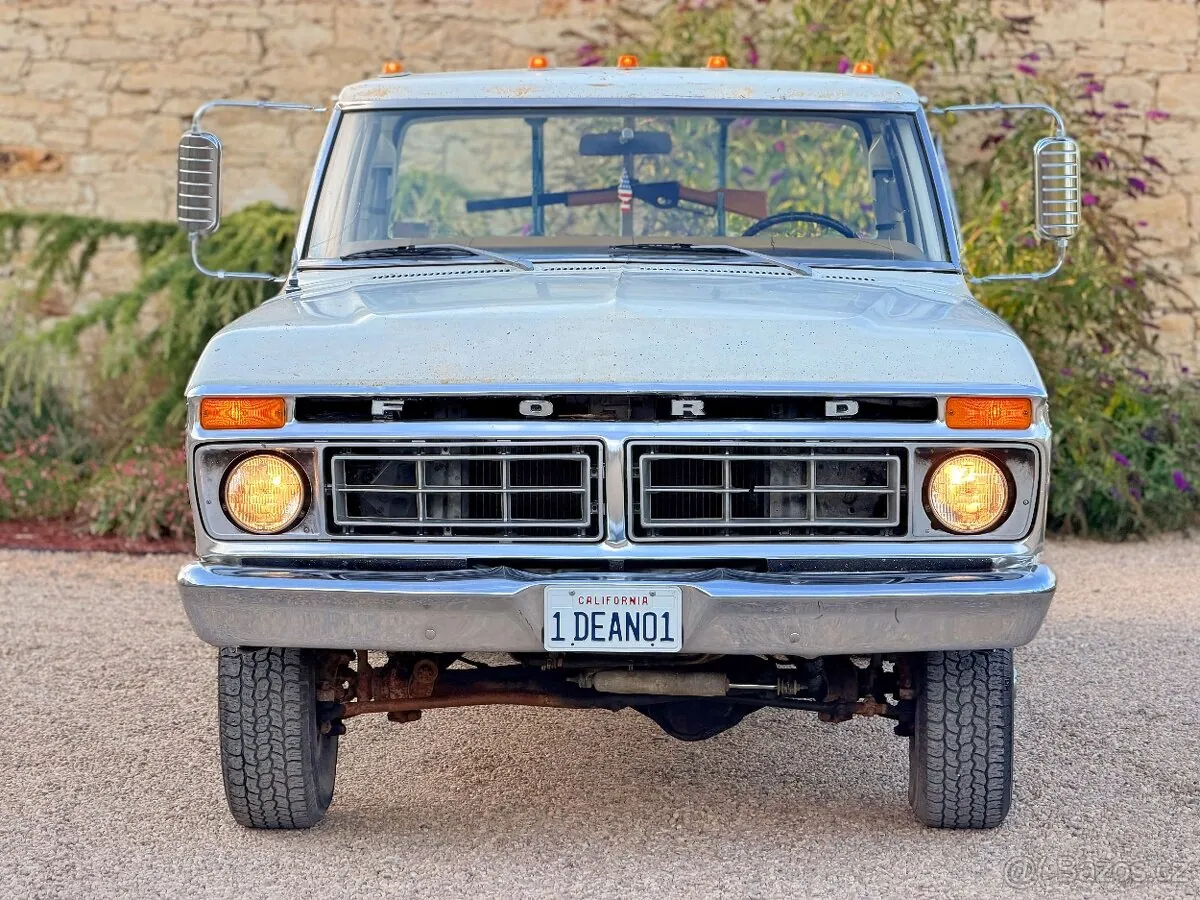 Ford F-150 1977 photo 2