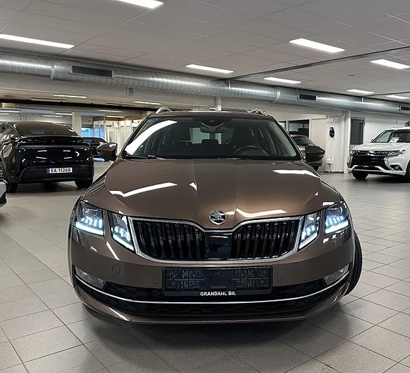Skoda Octavia 2018 photo 5