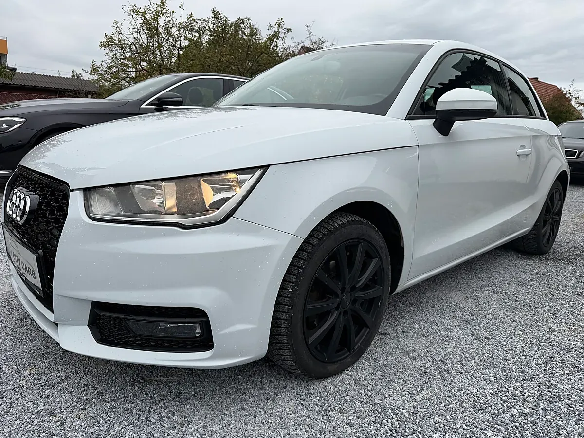 Audi A1 2015 photo 2